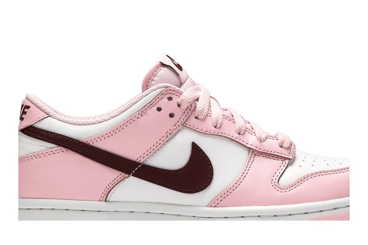 (Grade School) Nike Dunk Low 'Valentine's Day' CW1590-601