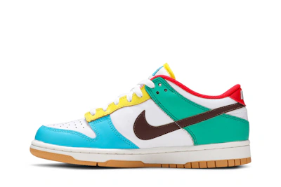 (Grade School) Nike Dunk Low SE 'Free.99 - White' CZ2496-100