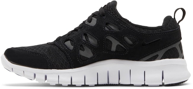 (Sekolah Dasar) Nike Free Run 2 'Hitam Putih' DD0163-004 Lookbook (Sekolah Dasar) Nike Free Run 2 'Hitam Putih' DD0163-004