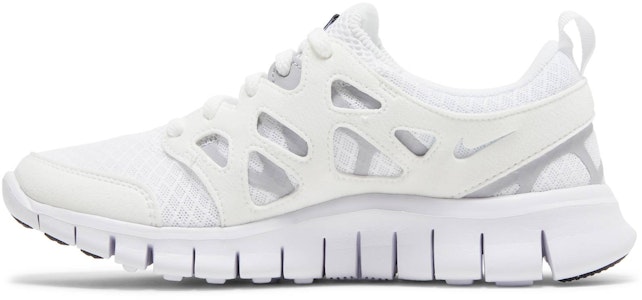 (大童款)Nike Free Run 2 '白色 黑色' DD0163-100 Lookbook (大童款)Nike Free Run 2 '白色 黑色' DD0163-100