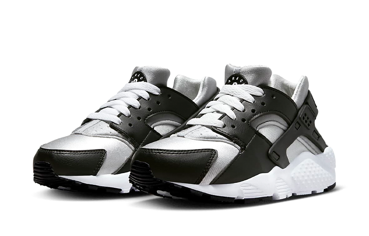 Lookbook （中大童款）Nike Huarache 跑步鞋『黑色中性色灰』654275-044