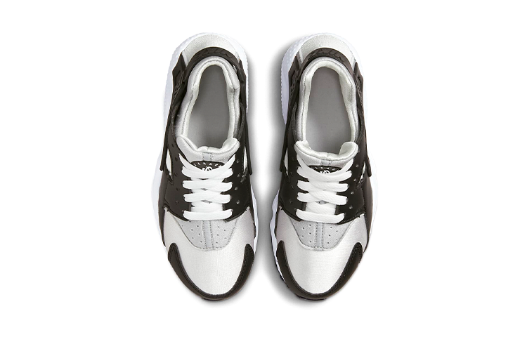 Shop （中大童款）Nike Huarache 跑步鞋『黑色中性色灰』654275-044