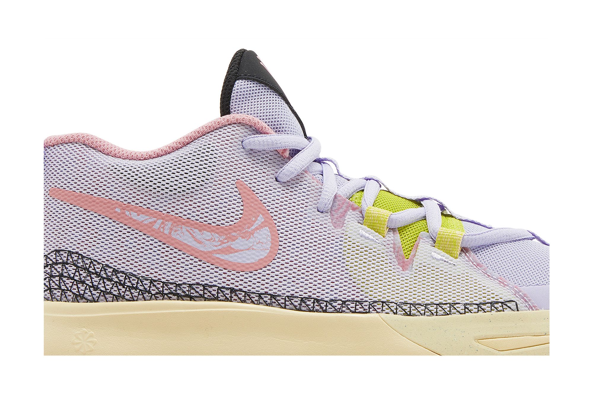 Order (Grade School) Nike Kyrie Flytrap 6 ''Barely Grape'' Kinderschoenen DQ8094-500