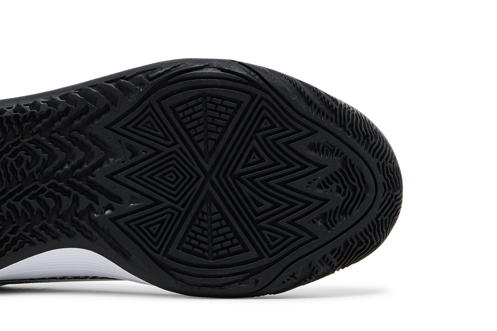 Purchase Nike Kyrie Flytrap 6 ''Wit Zwart'' (Grade School) DQ8094-101