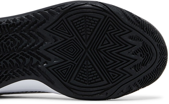Nike Kyrie Flytrap 6 ''Wit Zwart'' (Grade School) DQ8094-101 Purchase Nike Kyrie Flytrap 6 ''Wit Zwart'' (Grade School) DQ8094-101