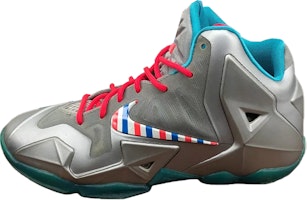 (Grade School) Nike LeBron 11 'Barbershop' 621712-009 (Grade School) Nike LeBron 11 'Barbershop' 621712-009
