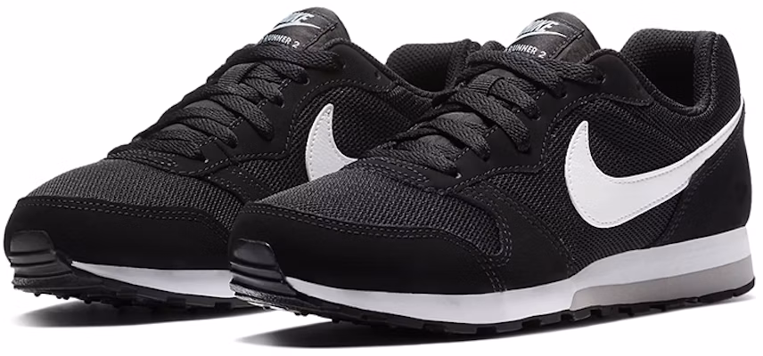 (Grade School) Nike MD Runner 2 'Black White' 807316-001 Lookbook (Grade School) Nike MD Runner 2 'Black White' 807316-001
