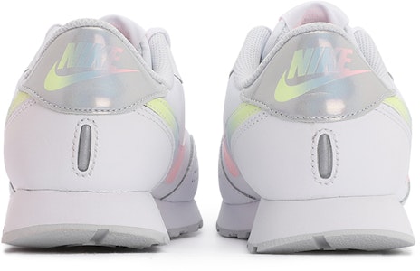 (SD) Nike MD Valiant 'Putih Multi' DB3743-100 Shop (SD) Nike MD Valiant 'Putih Multi' DB3743-100