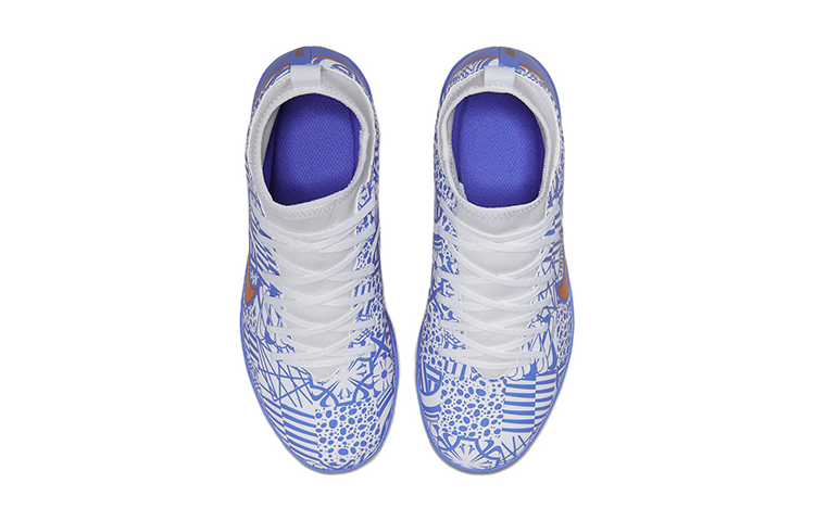 Shop (小学) 耐克 Mercurial Superfly 9 Club CR7 IC 'Azulejo' 室内足球鞋 DQ5327-182