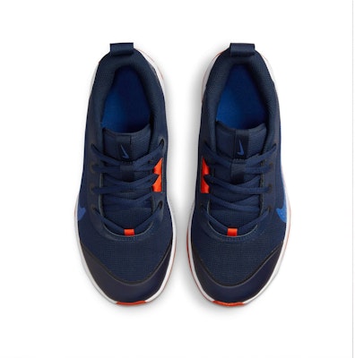 (中小學生)Nike Omni Multi-Court「午夜海軍藍安全橘」DM9027-400 Shop (中小學生)Nike Omni Multi-Court「午夜海軍藍安全橘」DM9027-400