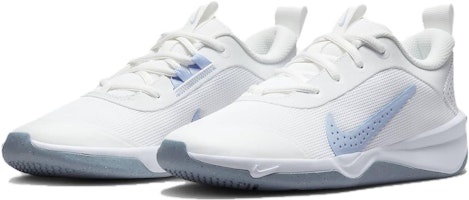 (Nilai Sekolah) Nike Omni Multi-Court 'Putih Cobalt Bliss' DM9027-103 Lookbook (Nilai Sekolah) Nike Omni Multi-Court 'Putih Cobalt Bliss' DM9027-103