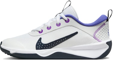 (Grade School) Nike Omni Multi-Court 'White Dark Obsidian' DM9027-104 (Grade School) Nike Omni Multi-Court 'White Dark Obsidian' DM9027-104