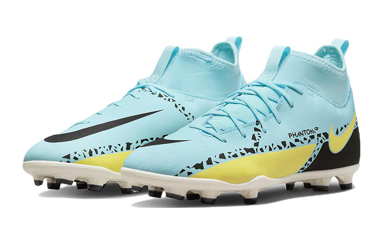 Lookbook GS ナイキ ファントムGT2 クラブ DF MG 「ルーセントパック」 DC0822-407