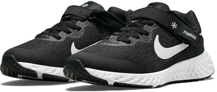 (Nilai Sekolah) Nike Revolution 6 FlyEase 4E 'Hitam Putih' DO5065-003 Lookbook (Nilai Sekolah) Nike Revolution 6 FlyEase 4E 'Hitam Putih' DO5065-003