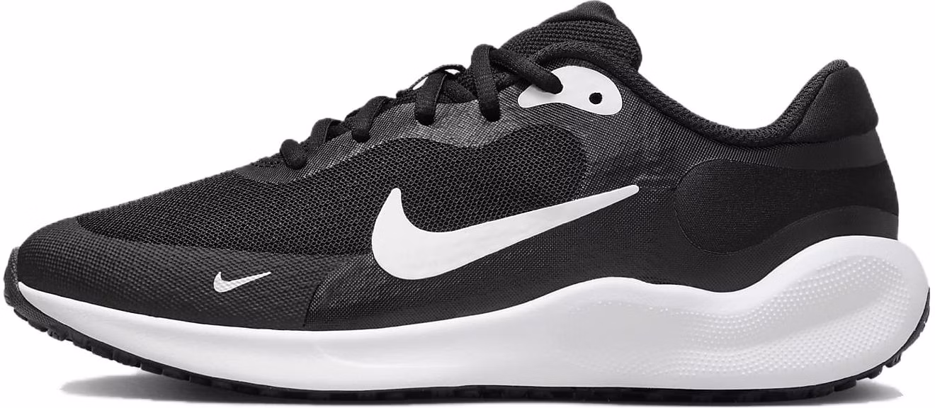 nike-revolution-7-black-white-youth