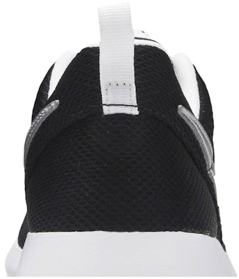 (Nilai Sekolah) Nike Roshe One 'Hitam Perak Metalik' 599728-021 Sizing (Nilai Sekolah) Nike Roshe One 'Hitam Perak Metalik' 599728-021