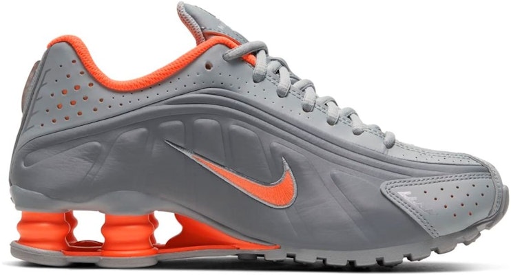 (Grade School) Nike Shox R4 'Light Smoke Grey Hyper Crimson' CW2626-001 Order (Grade School) Nike Shox R4 'Light Smoke Grey Hyper Crimson' CW2626-001