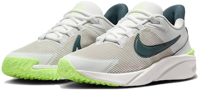 GS ナイキ スターランナー4 "フォトン ダスト/ディープ ジャングル" DX7615-003 Lookbook GS ナイキ スターランナー4 "フォトン ダスト/ディープ ジャングル" DX7615-003