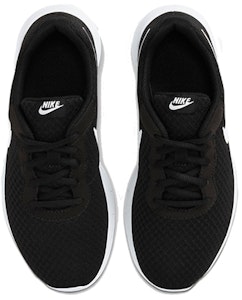 나이키 탄준 (Grade School) 블랙 818381-011 Shop 나이키 탄준 (Grade School) 블랙 818381-011