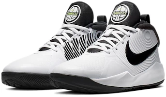 Lookbook (小學)Nike Team Hustle D9 ‘黑白’ AQ4224-100