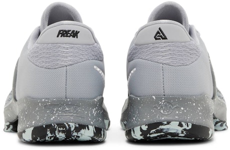 (SD) Nike Zoom Freak 4 'Etched in Stone' Anak-Anak DQ0553-004 Details for (SD) Nike Zoom Freak 4 'Etched in Stone' Anak-Anak DQ0553-004