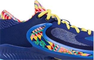 (Novelship) Nike Zoom Freak 4 'Kaleidoscope' Anak-Anak DV3017-400 Order (Novelship) Nike Zoom Freak 4 'Kaleidoscope' Anak-Anak DV3017-400