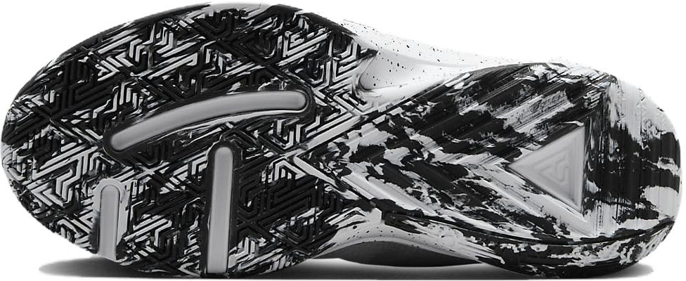 (Niño) Nike Zoom Freak 5 'Oreo' DZ4486-100 Details for (Niño) Nike Zoom Freak 5 'Oreo' DZ4486-100