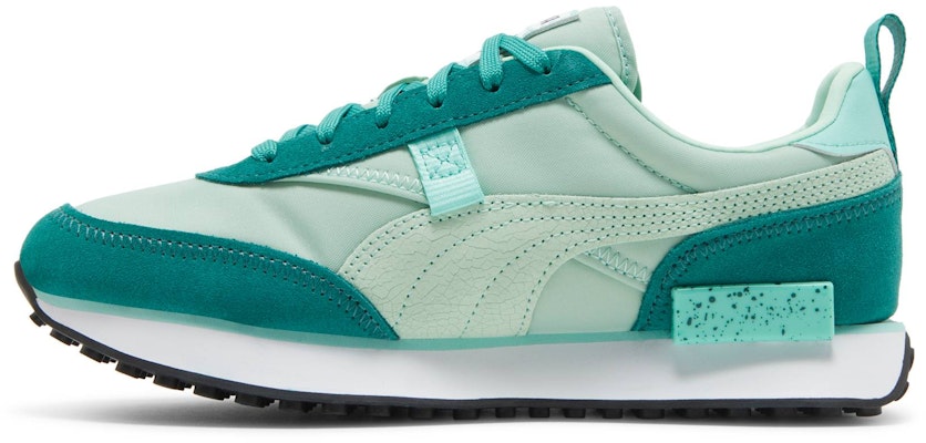 (Grade School) Pokémon x Puma Future Rider 'Bulbasaur' 389813-01 Lookbook (Grade School) Pokémon x Puma Future Rider 'Bulbasaur' 389813-01