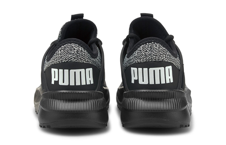Shop (Escolar) Puma Pacer Future Knit 'Negro Blanco' 381415-04