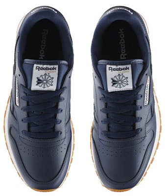 (Grade School) Reebok Classic Leather 'Collegiate Navy' AR1312 Lookbook (Grade School) Reebok Classic Leather 'Collegiate Navy' AR1312