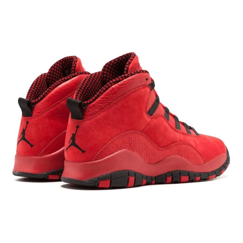 Lookbook (Academia) Steve Wiebe x Air Jordan 10 Retro AJ6883-625