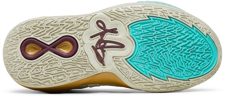 (Tahap Sekolah) Sue Bird x Nike Kyrie 8 Infinity 'Tribut Emas' DD0334-002 Shop (Tahap Sekolah) Sue Bird x Nike Kyrie 8 Infinity 'Tribut Emas' DD0334-002