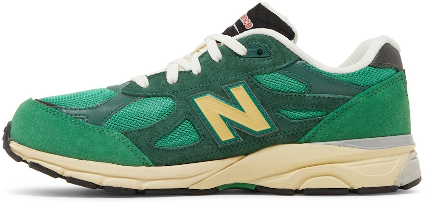 (Grade School) Teddy Santis x New Balance 990v3 'Green Gold' GC990GG3 Lookbook (Grade School) Teddy Santis x New Balance 990v3 'Green Gold' GC990GG3