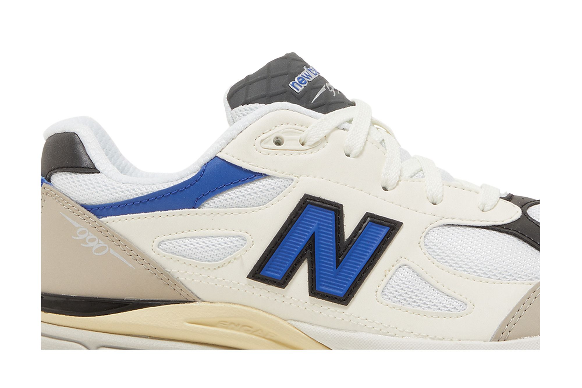 Order (Zapatillas Escolares) Teddy Santis x New Balance 990v3 'Blanco Azul' GC990WB3
