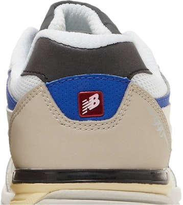 (Grade School) Teddy Santis x New Balance 990v3 'White Blue' GC990WB3 Sizing (Grade School) Teddy Santis x New Balance 990v3 'White Blue' GC990WB3