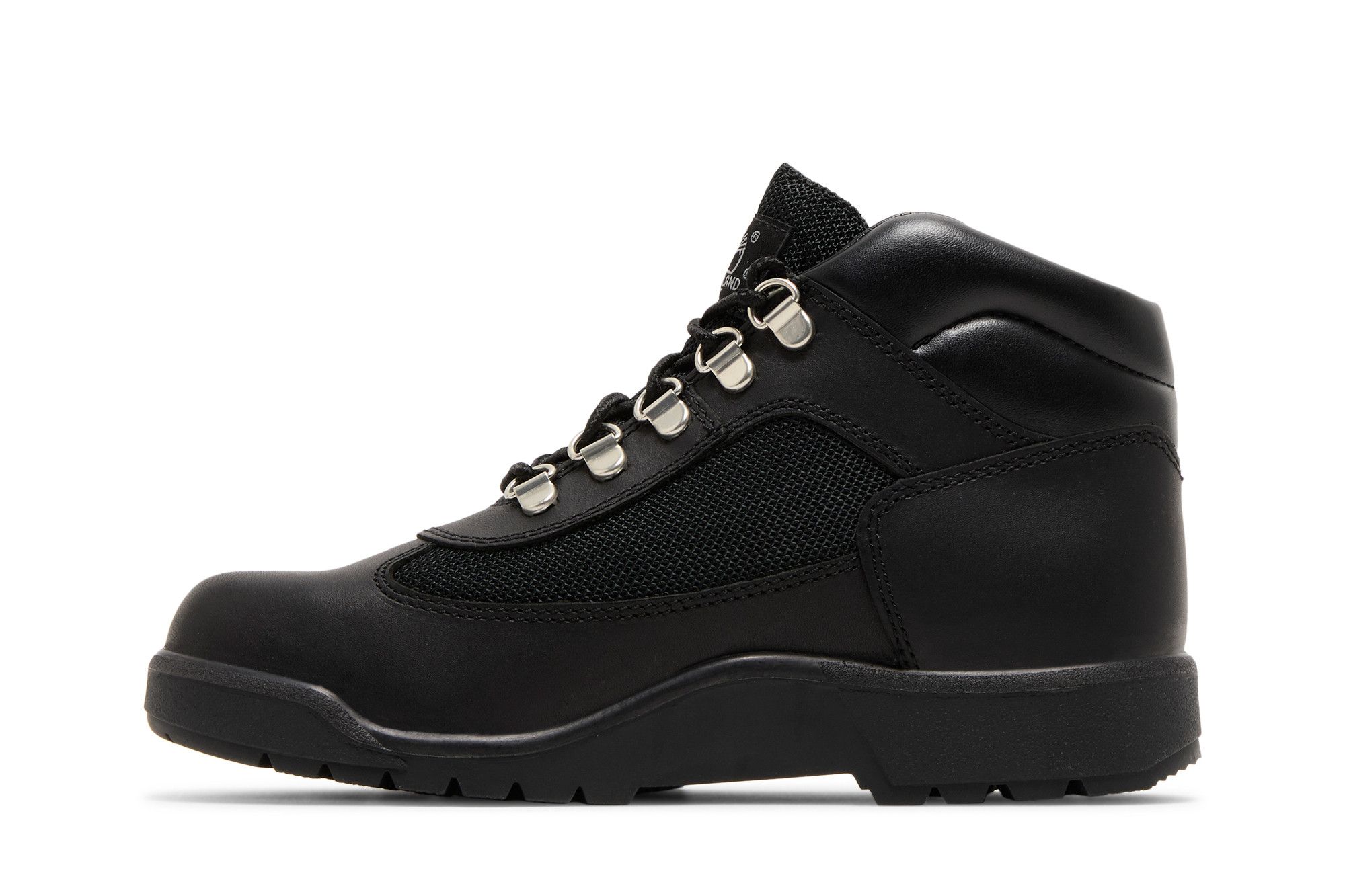 Lookbook (Boot Sekolah) Timberland Field Boot Junior 'Hitam' TB015906-001