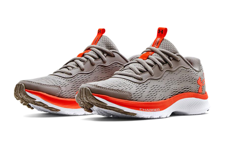 Lookbook (Enfant) Under Armour Charged Bandit 7 ''Loup Gris Orange'' 3024341-102