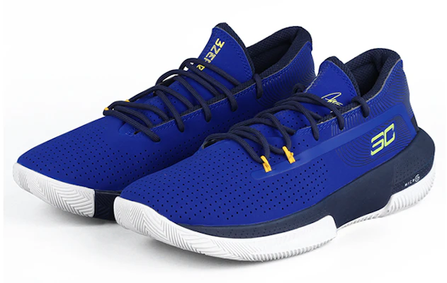 (Grade School) Under Armour Curry 3Zer0 3 ''Royal'' per ragazzi 3022117-404 Lookbook (Grade School) Under Armour Curry 3Zer0 3 ''Royal'' per ragazzi 3022117-404