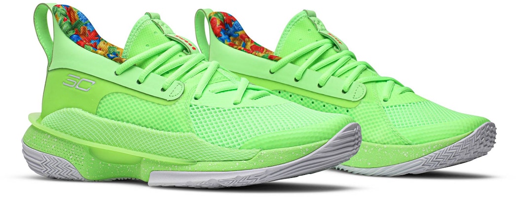 Grade School) Under Armour Curry 7 Sour Patch Kids Lime 3022113 ...