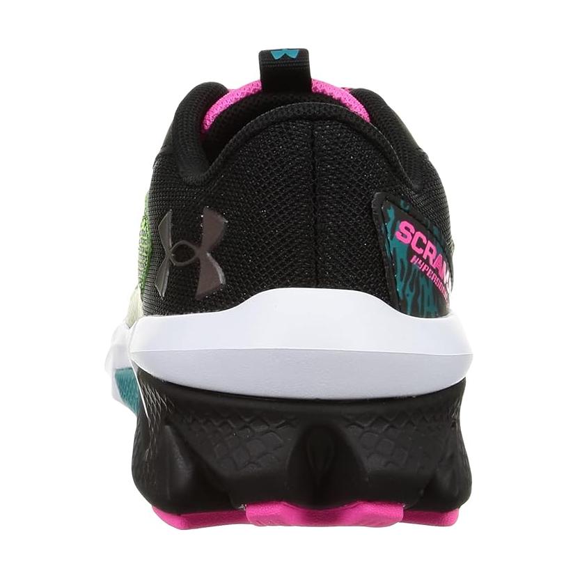 Shop (Anak-Anak) Under Armour Scramjet 4 Wild 'Hitam Hijau Ceria' 3024994-001