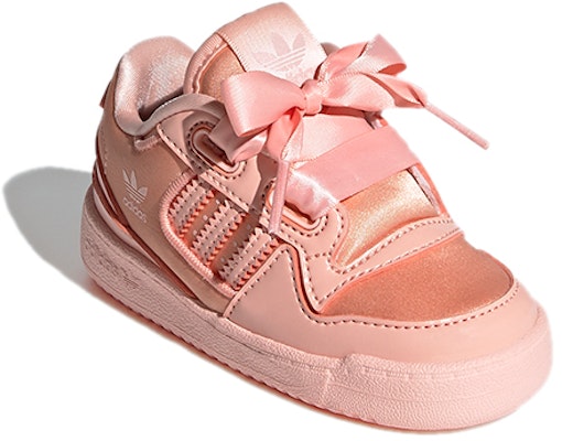 (Toddler) adidas originals Forum Satin Low I Shoes Pink H68191 Lookbook (Toddler) adidas originals Forum Satin Low I Shoes Pink H68191