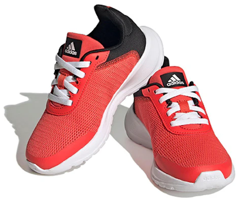 (TD) adidas Tensaur Run ''Rot Schwarz Weiß'' HQ1266 Lookbook (TD) adidas Tensaur Run ''Rot Schwarz Weiß'' HQ1266