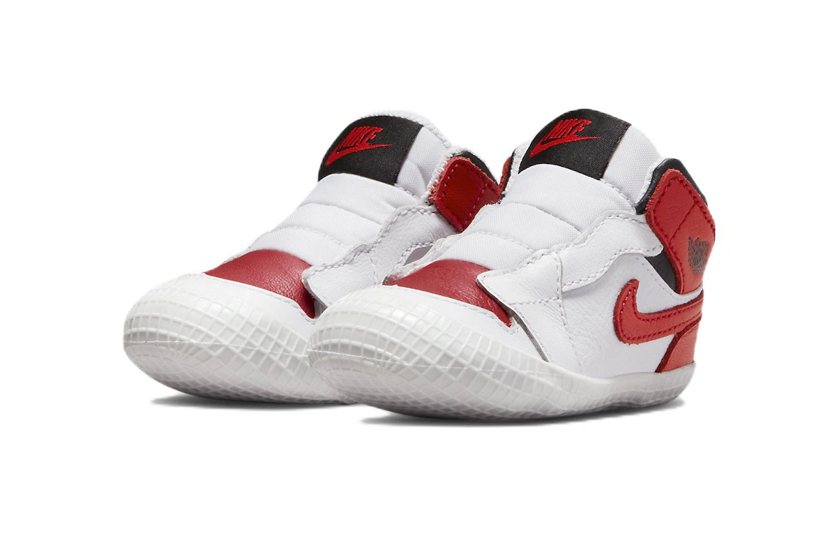 (Infant) Air Jordan 1 High OG Crib Bootie 'Heritage'