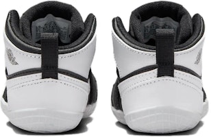 (TD) Air Jordan 1 Retro 'Hitam Putih 2.0' AT3745-010 Lookbook (TD) Air Jordan 1 Retro 'Hitam Putih 2.0' AT3745-010