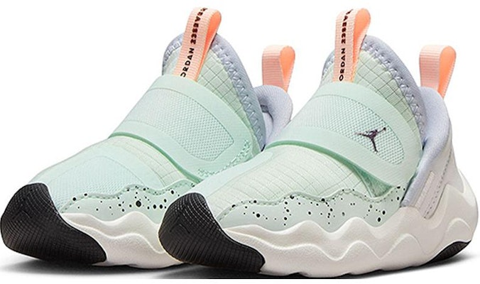 (Infant) Air Jordan 23/7 'Barely Green Grey' DQ9294-301 Lookbook (Infant) Air Jordan 23/7 'Barely Green Grey' DQ9294-301