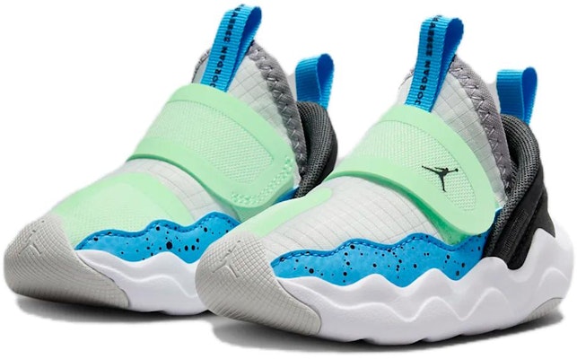 (Infant) Air Jordan 23/7 'Photon Dust Vapor Green' DQ9294-003 Lookbook (Infant) Air Jordan 23/7 'Photon Dust Vapor Green' DQ9294-003
