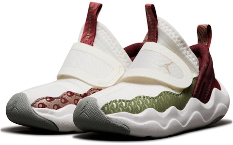 (TD) Air Jordan 23/7 'Tahun Naga' FQ6555-100 Lookbook (TD) Air Jordan 23/7 'Tahun Naga' FQ6555-100