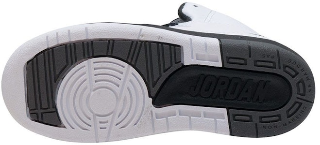 (TD) Air Jordan 2 Retro BT 'Putih' 820222-103 Lookbook (TD) Air Jordan 2 Retro BT 'Putih' 820222-103