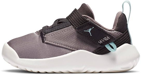 infant-air-jordan-proto-23-grey-black-at-5713-003
