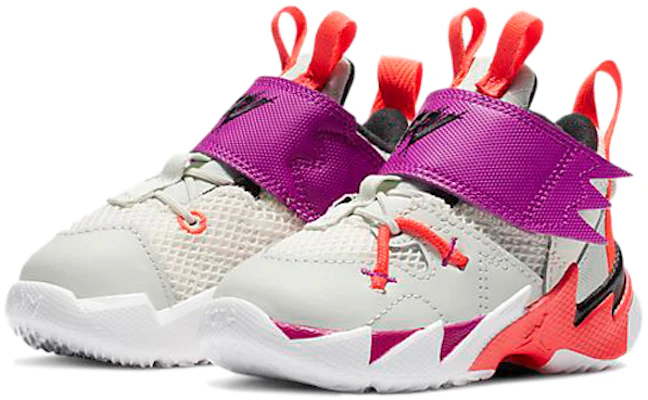 (W) Air Jordan Why Not Zer0.3 SE 3 'Blanco' CN8109-101 Lookbook (W) Air Jordan Why Not Zer0.3 SE 3 'Blanco' CN8109-101